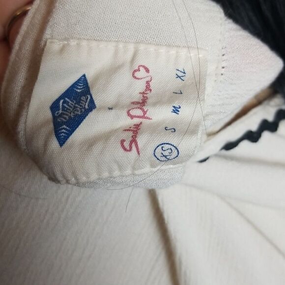 Sadie Robertson embroidered top   - Picture 8 of 8